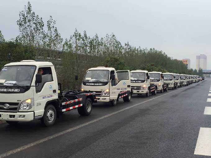 山陽(yáng)縣17輛環(huán)衛(wèi)系列車輛順利交付